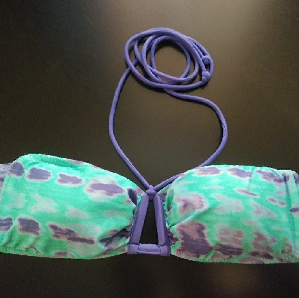 ❤American Eagle bikini top